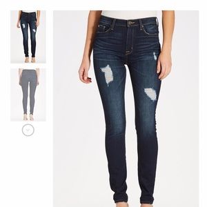 Hudson
Barbara High Waist With Destruction